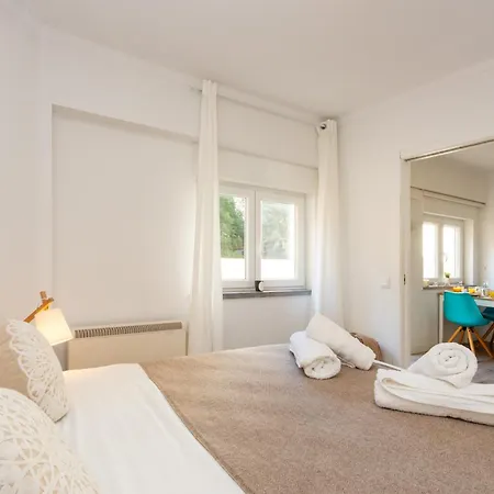Seaside Serenity In Apartment *